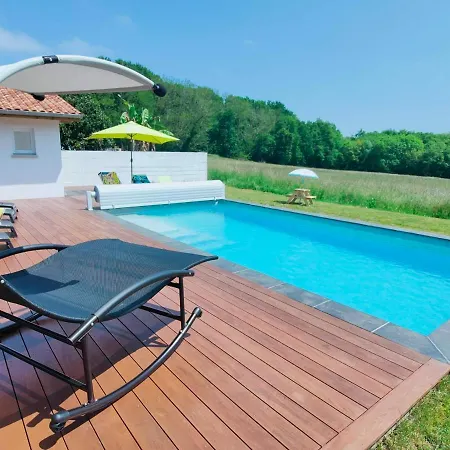 4pers Piscine Parking Terrasse Clim Appartement *